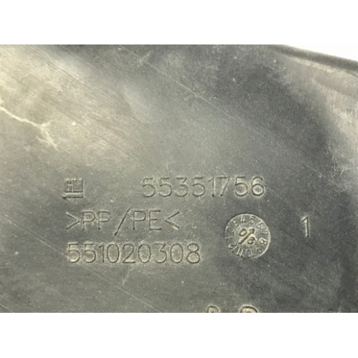 Заборник повітря Opel Astra H 2004-2010 55351756